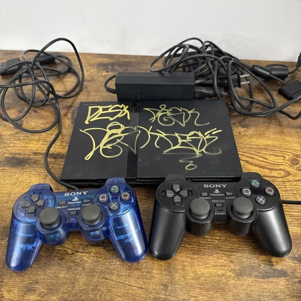 Sony PlayStation 2 Slim SCPH 75001 Console System OEM Cords + 2 Controllers